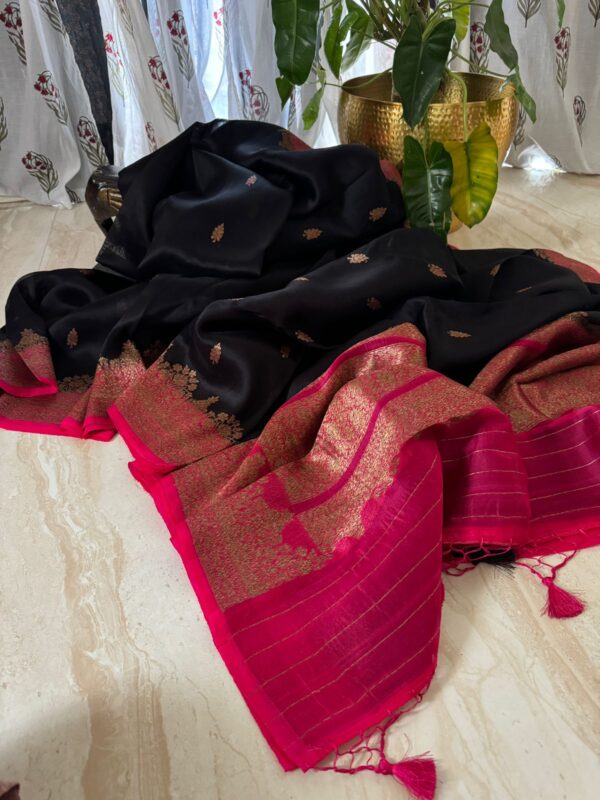 Pure Handloom Kora Banarasi Kadua Weave Zari - Image 2