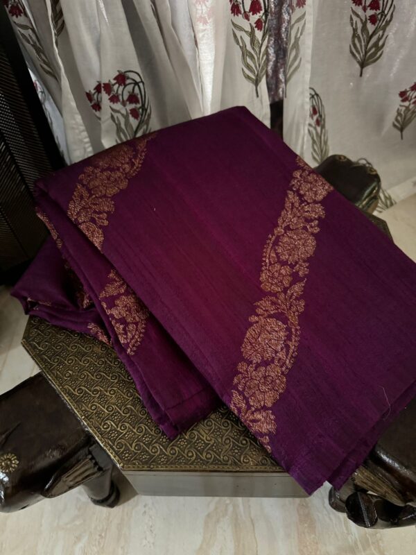Pure Handloom Border Less Tussar Raw Silk Saree With Zari Weave - Image 2
