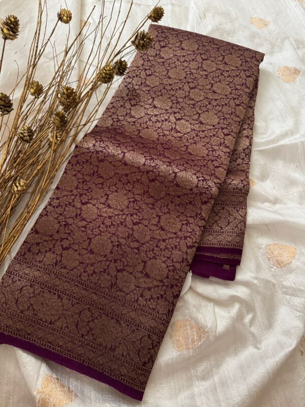 Pure Handloom Kora Brocade Banarasi Saree With Zari Weave - Image 2
