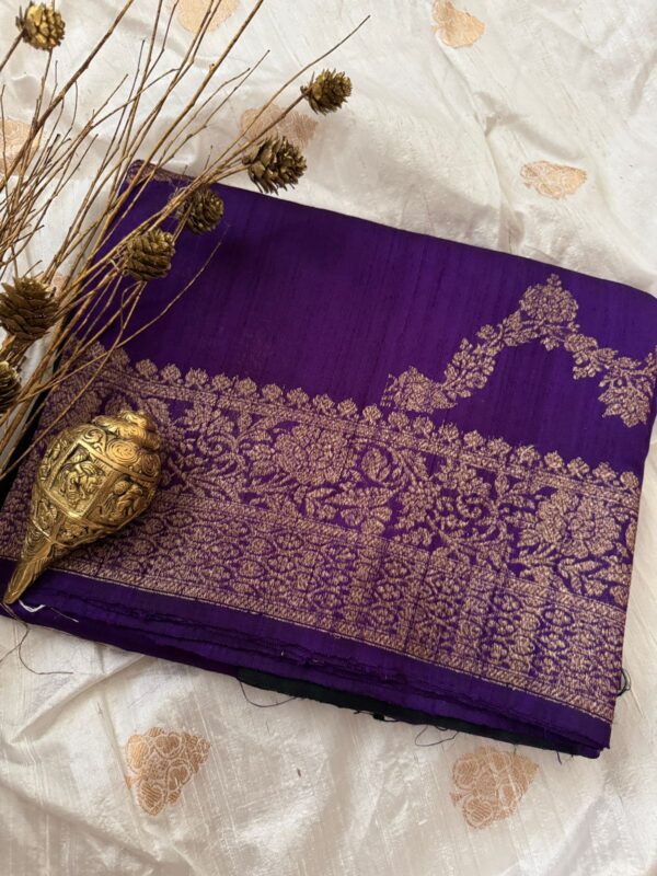 Pure Handloom Lehriya Weave Raw Silk Banarasi Saree - Image 2