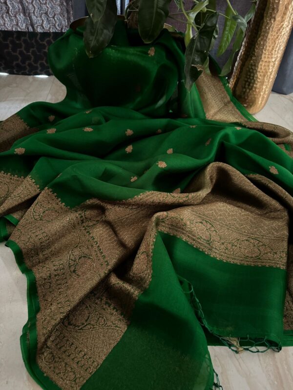 Pure Handloom Kora Banarasi Kadua Weave Zari