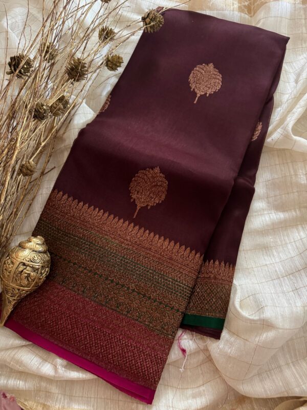 Pure Handloom Kora Banarasi Kadwa Weave Zari