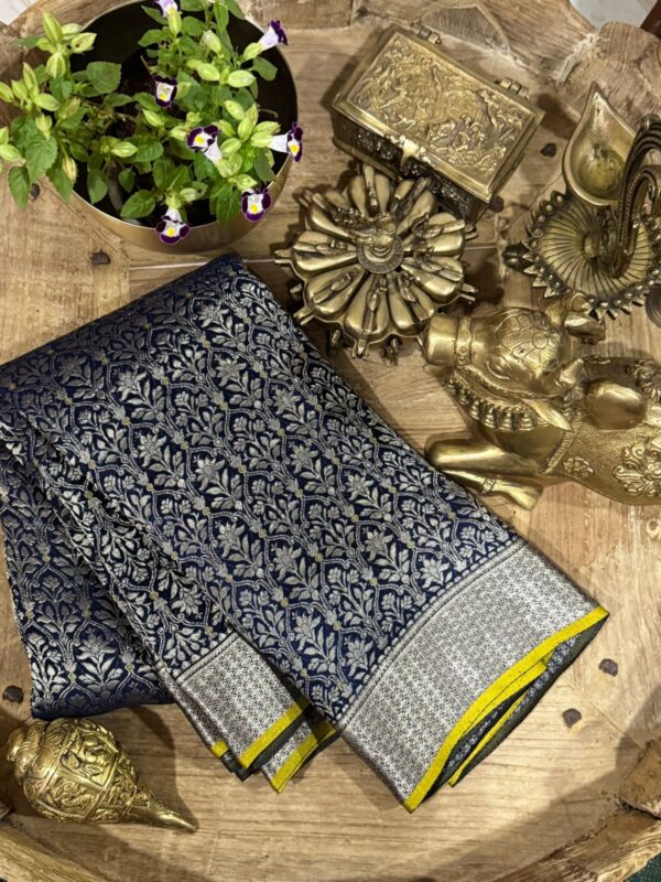 Mysore Brocade Crepe Silk With Zari Weave