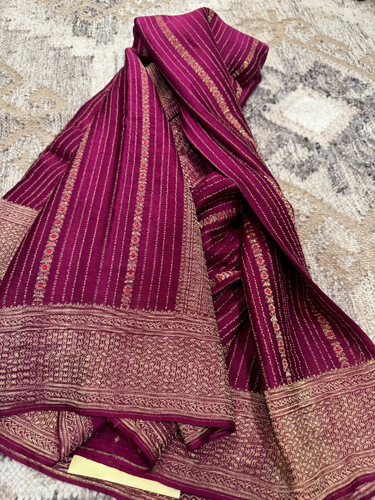 Pure Mysore Brocade Crush Zari Meenakari Weave Crepe Saree - Image 3