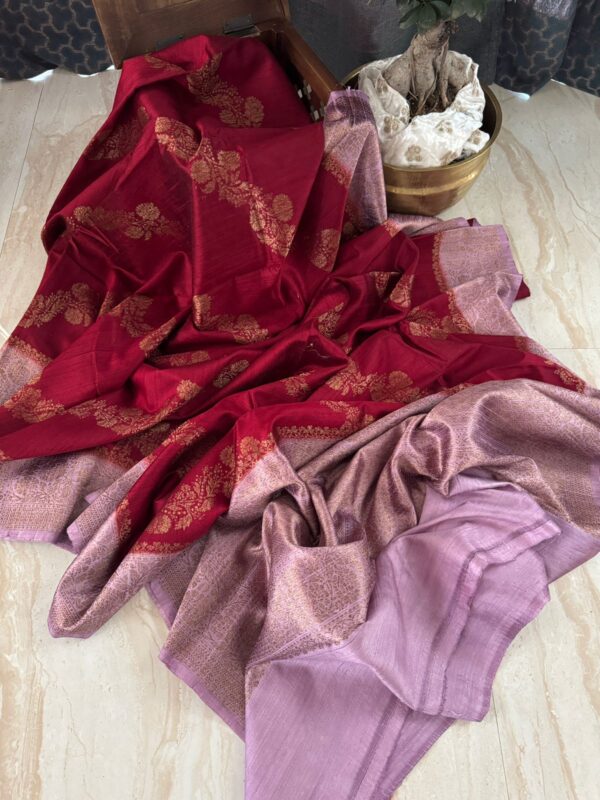 Pure Handloom Raw Silk Banarasi Saree With Leheriya Weave Zari - Image 6