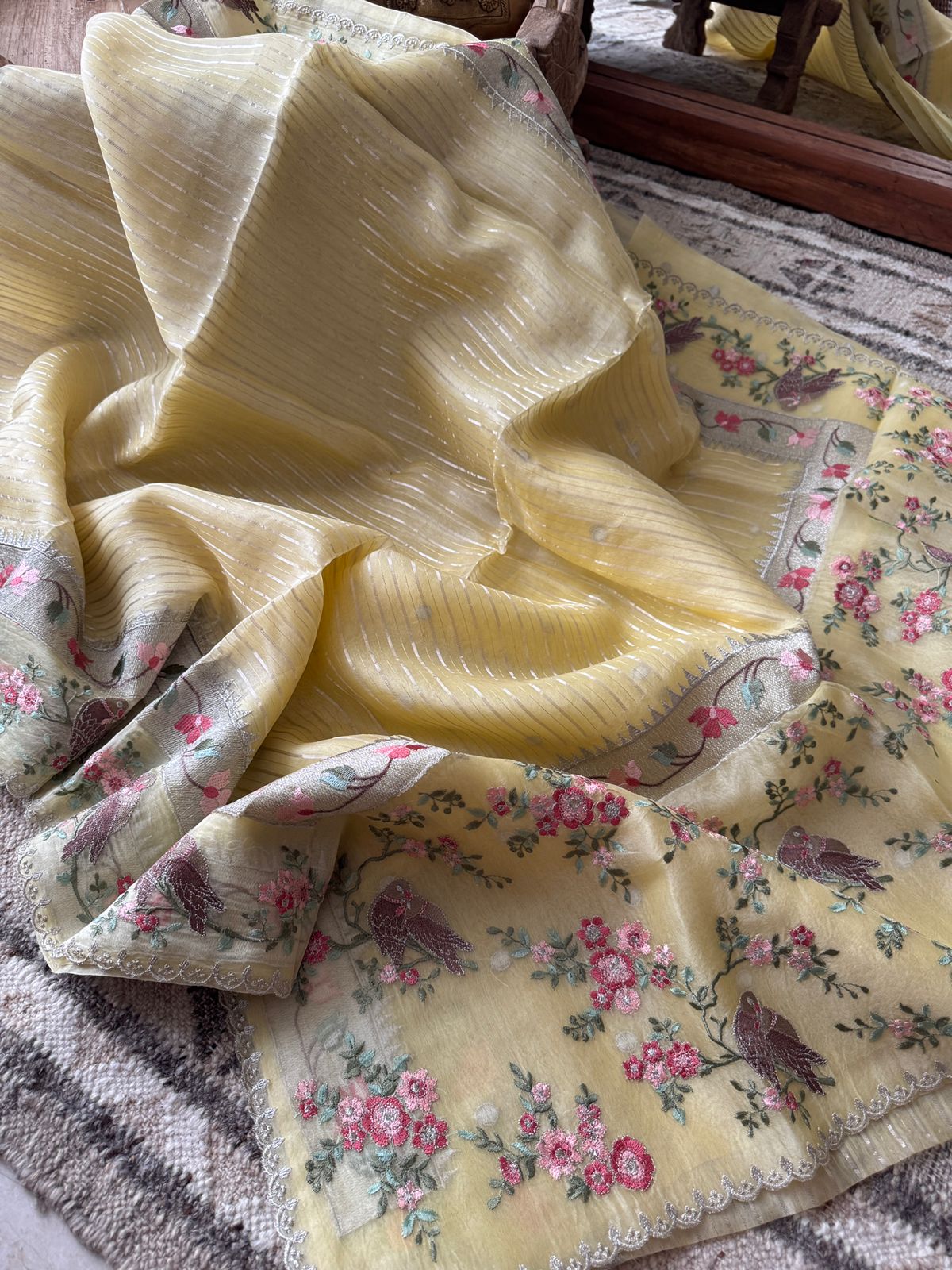 Pure Organza Silk Saree – Timeless Elegance with a Modern Touch - Image 5