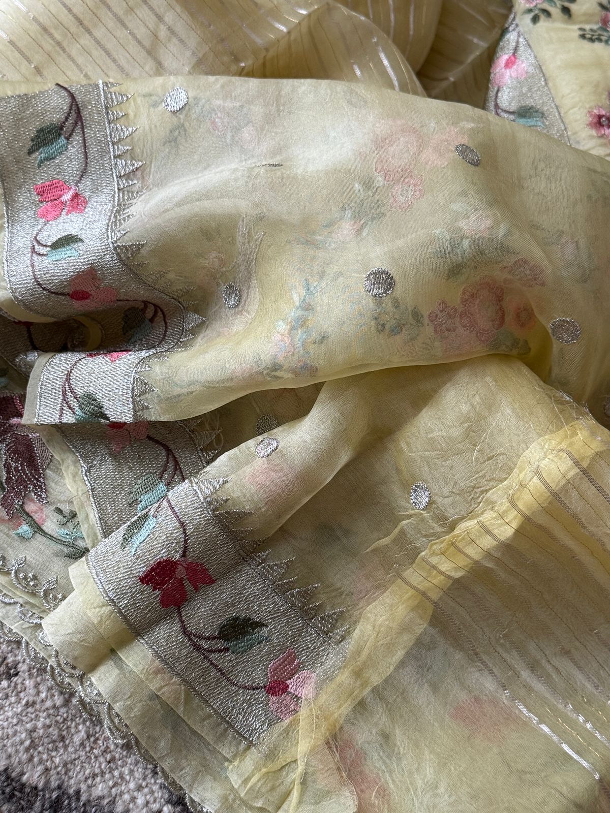 Pure Organza Silk Saree – Timeless Elegance with a Modern Touch - Image 8