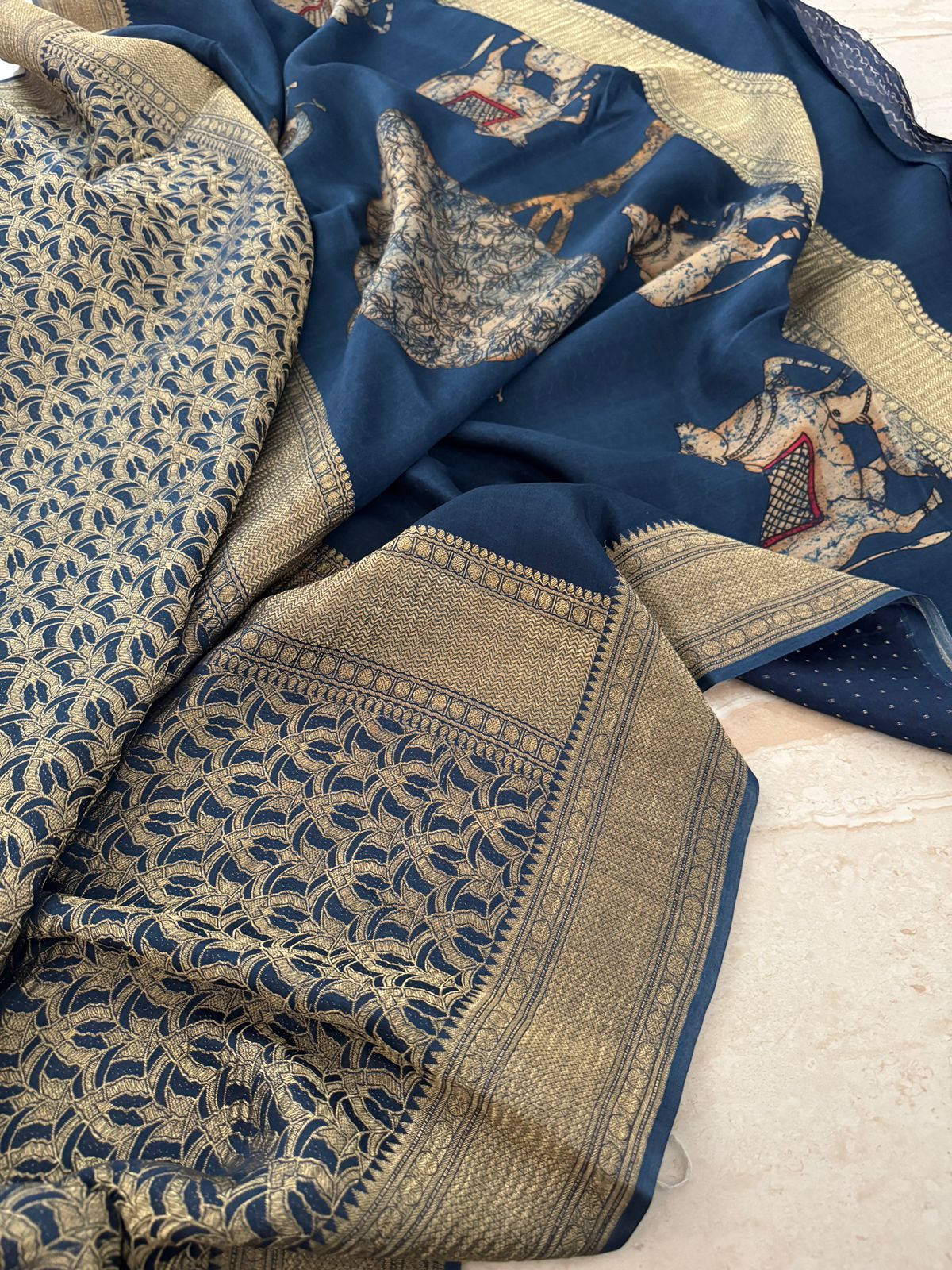 Mysore Crush Zari Weave Crepe Silk Saree With Elegant Digital Print Pallu