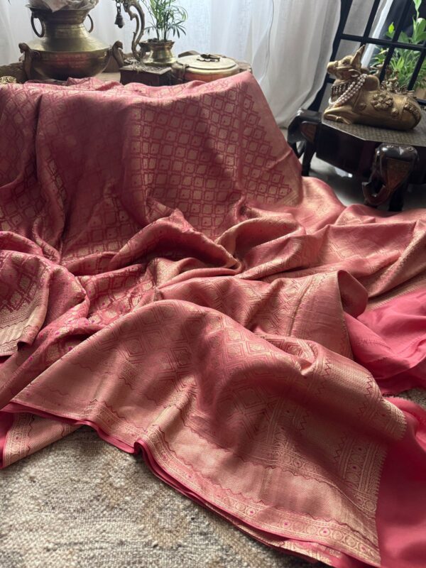 Pure Mysore Brocade Crepe Silk Saree - Image 3