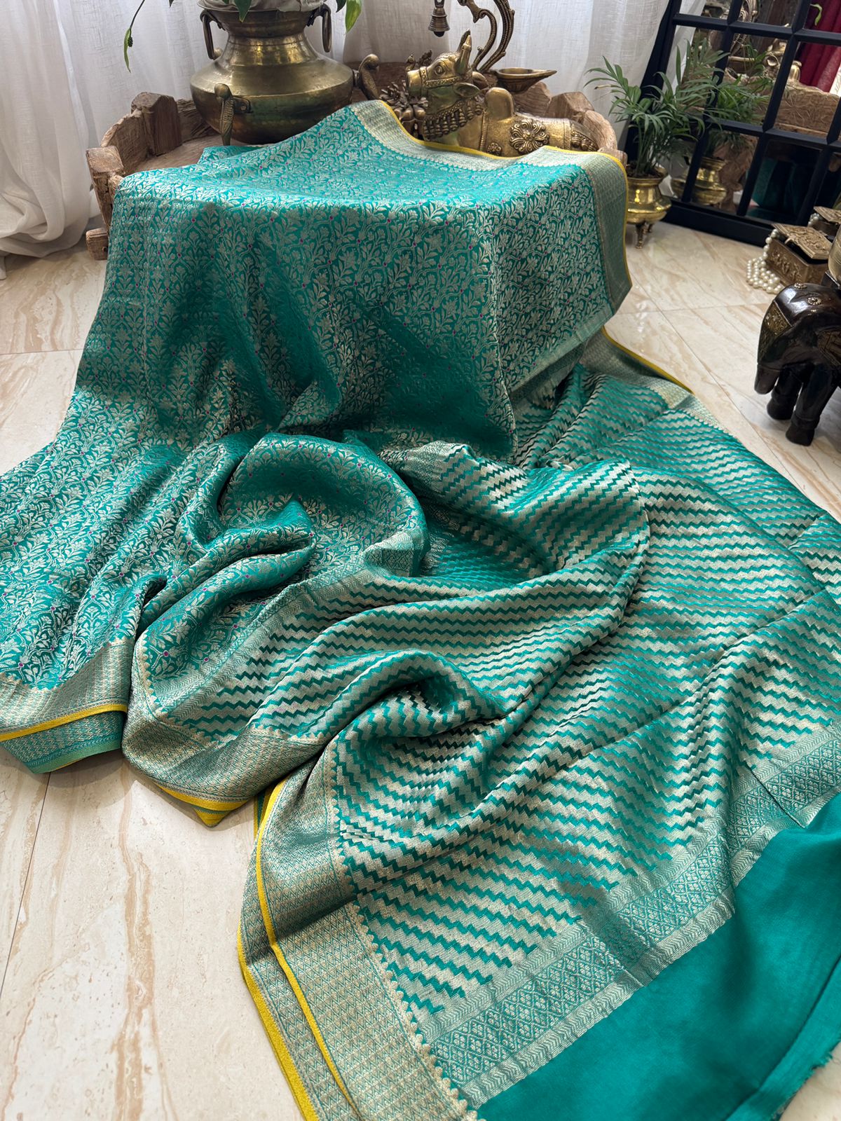 Mysore Brocade Crepe Silk With Meenakari Weave