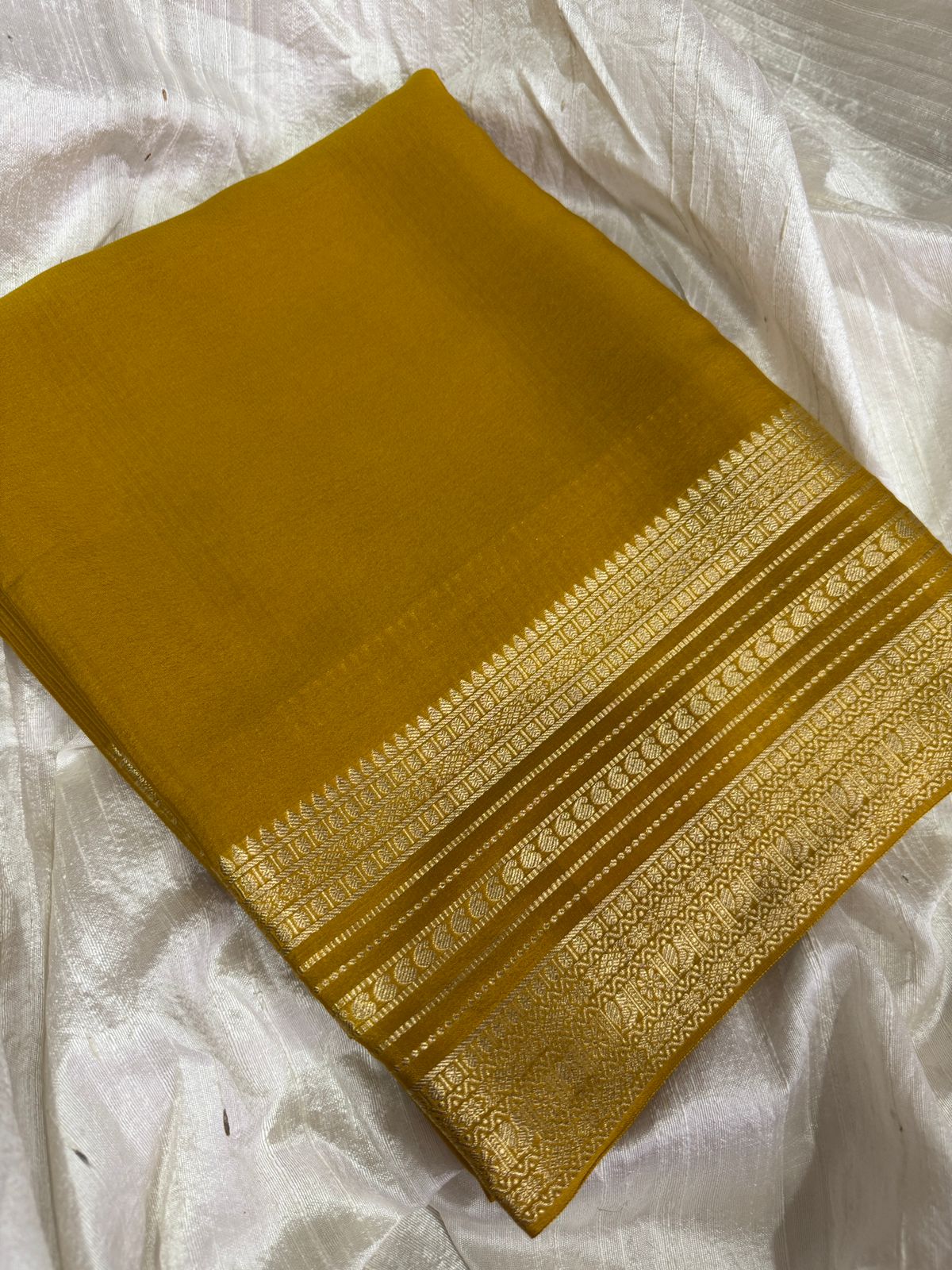 Mysore Crepe Silk Saree With Zari Weave - Image 2