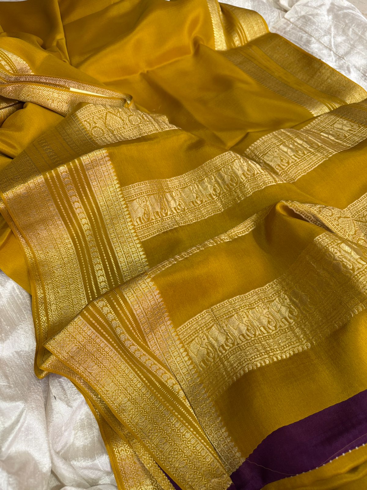 Mysore Crepe Silk Saree With Zari Weave - Image 4