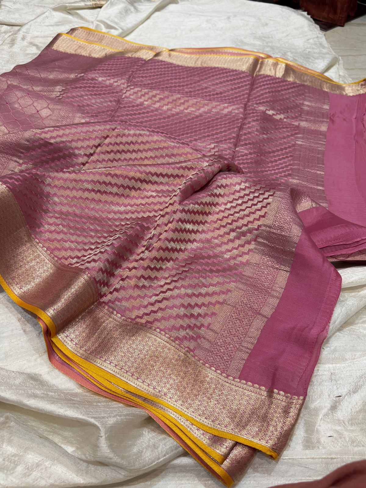 Pure Mysore Brocade Crepe Silk With Meenakari Zari Weave - Image 3