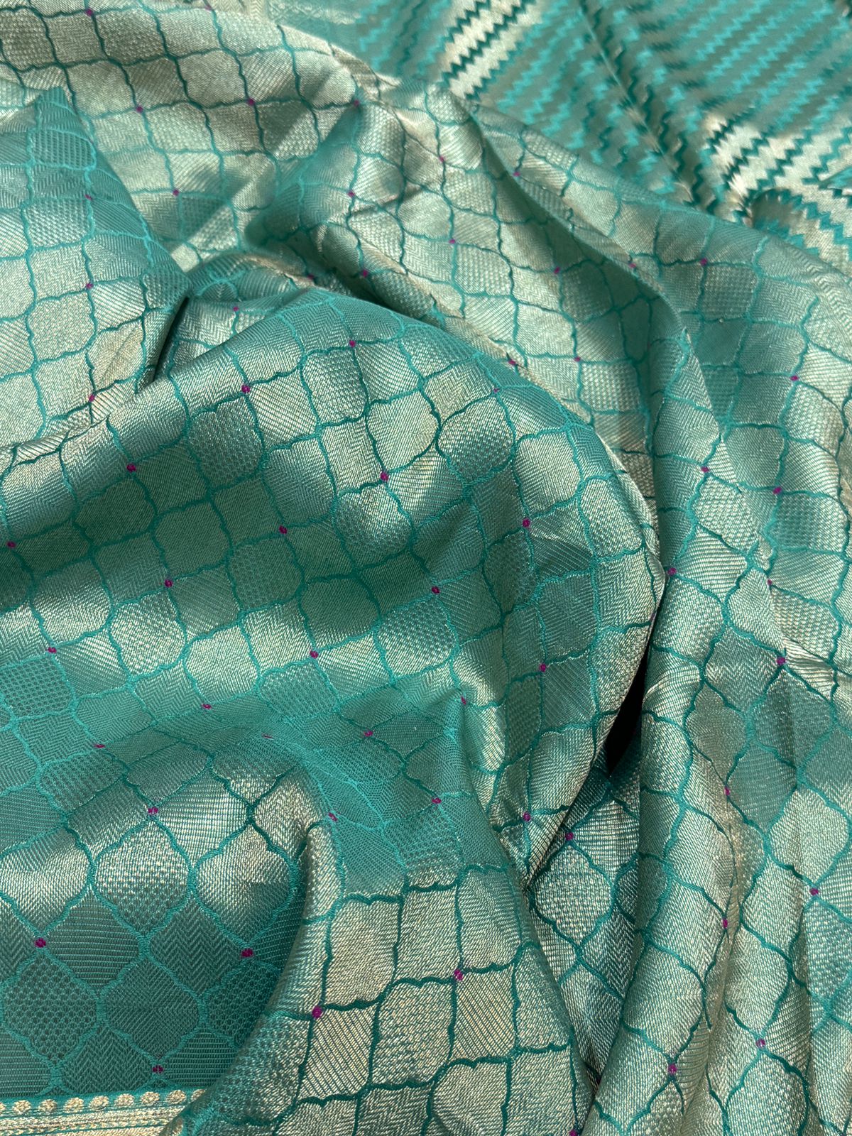 Pure Mysore Brocade Crepe Silk With Meenakari Zari Weave - Image 9