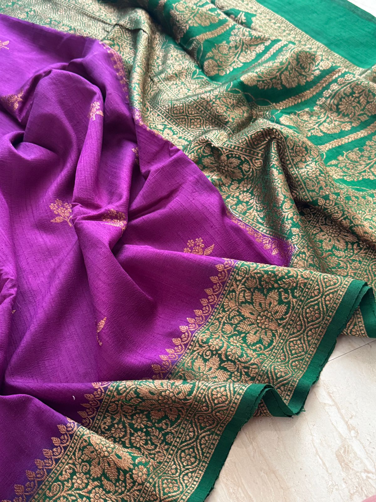 Pure Handloom Tussar Raw Silk Banarasi Saree - Image 4