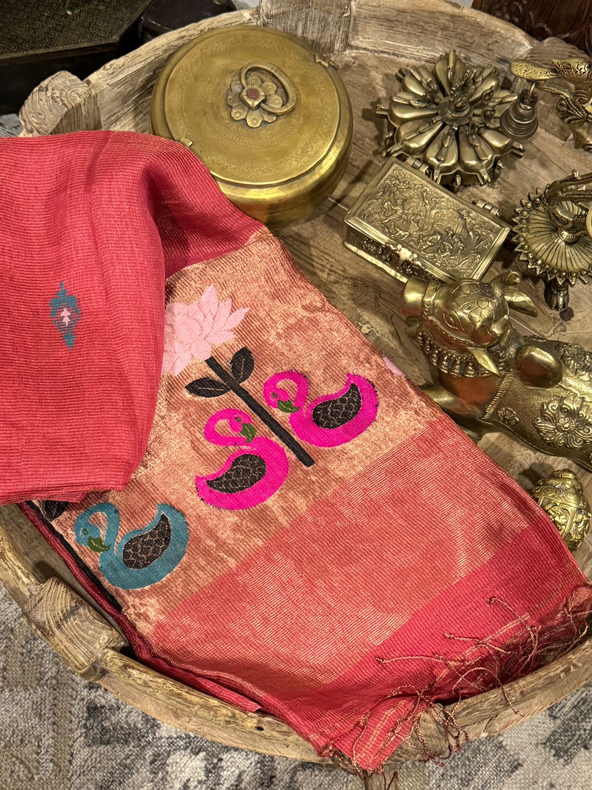 Pure Hamdloom Linen Silk Tissue Saree With Jamdani Weave - Image 5