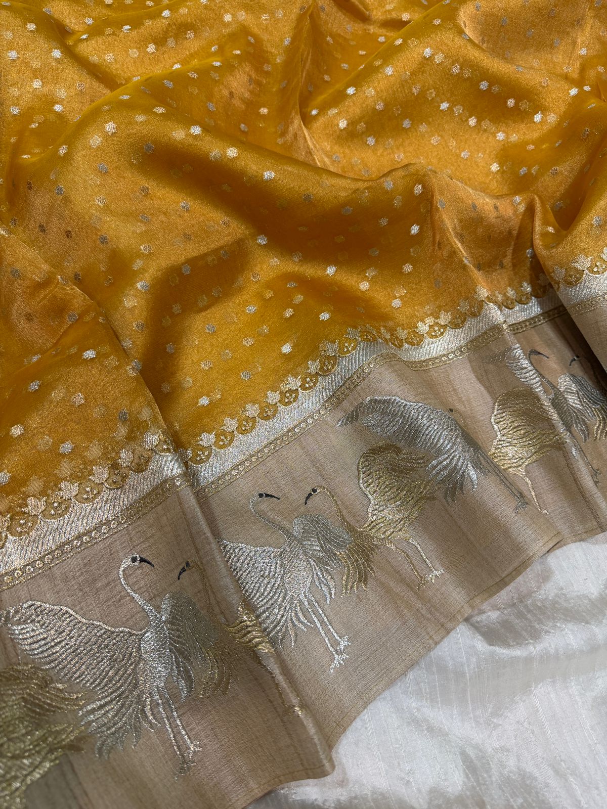 Banarasi Soft Tissue Silk Saree With Tussar Border - Image 3