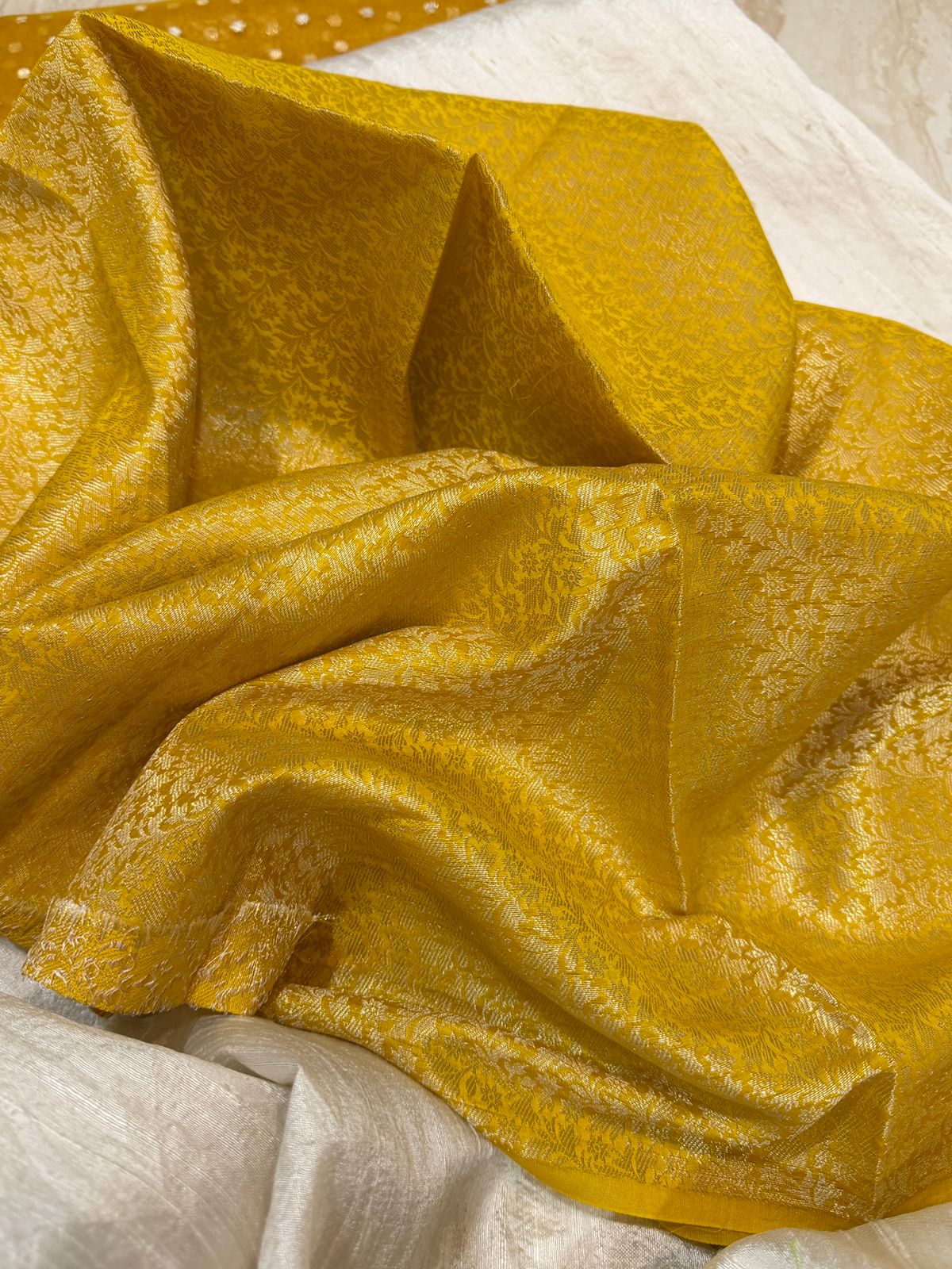 Banarasi Soft Tissue Silk Saree With Tussar Border - Image 8