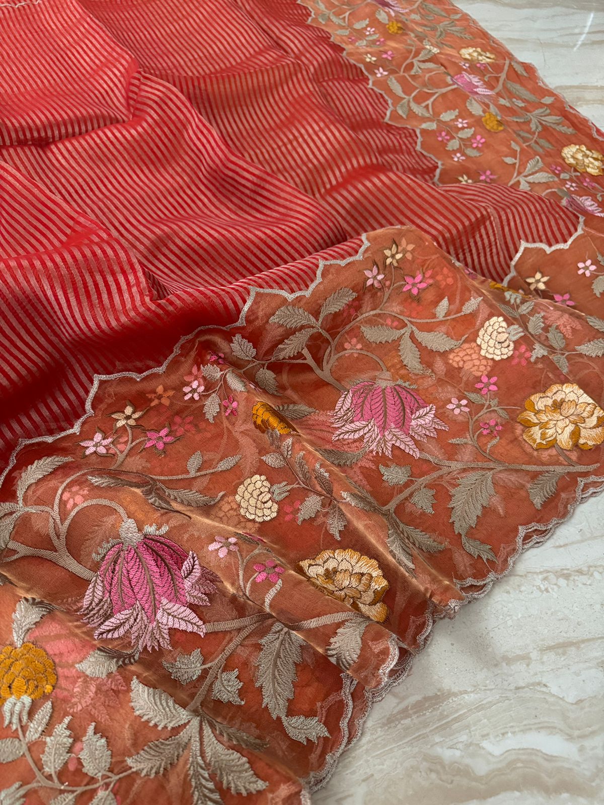 Pure Tissue Organza Saree With Embroidery Border - Image 5