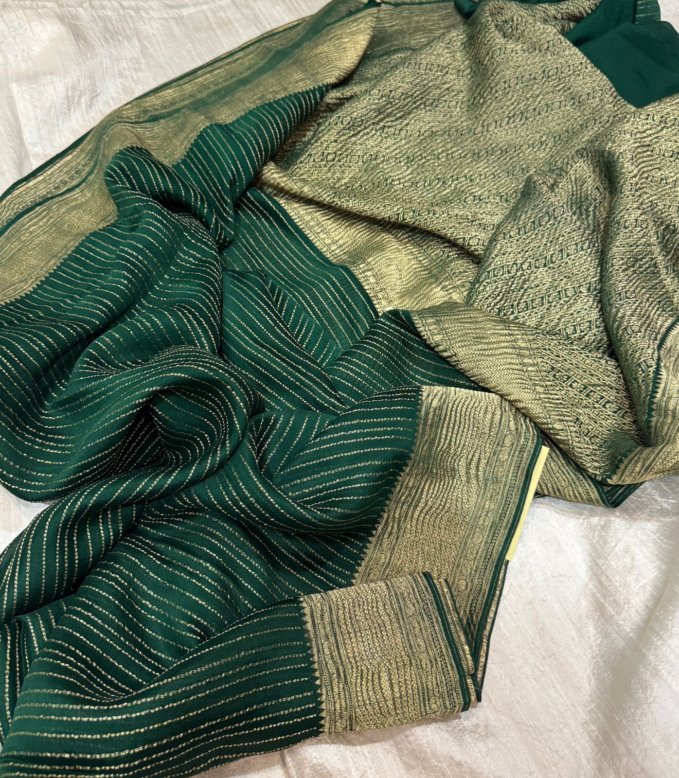 Mysore Crush Zari Weave Crepe Silk Saree - Image 6
