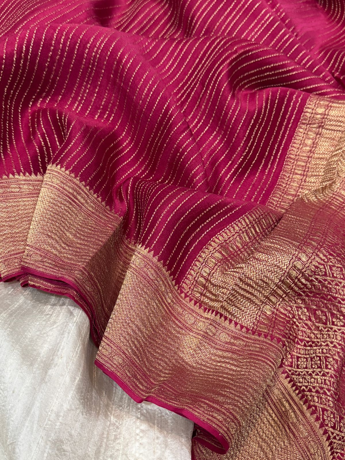 Mysore Crush Zari Weave Crepe Silk Saree - Image 5
