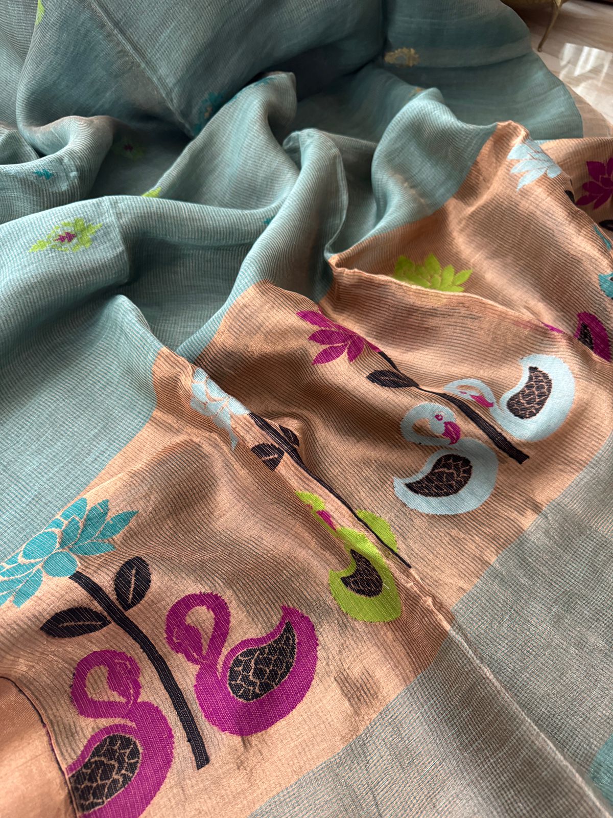 Pure Handloom Linen Tissue Silk Saree With Jamdani Weave - Image 4