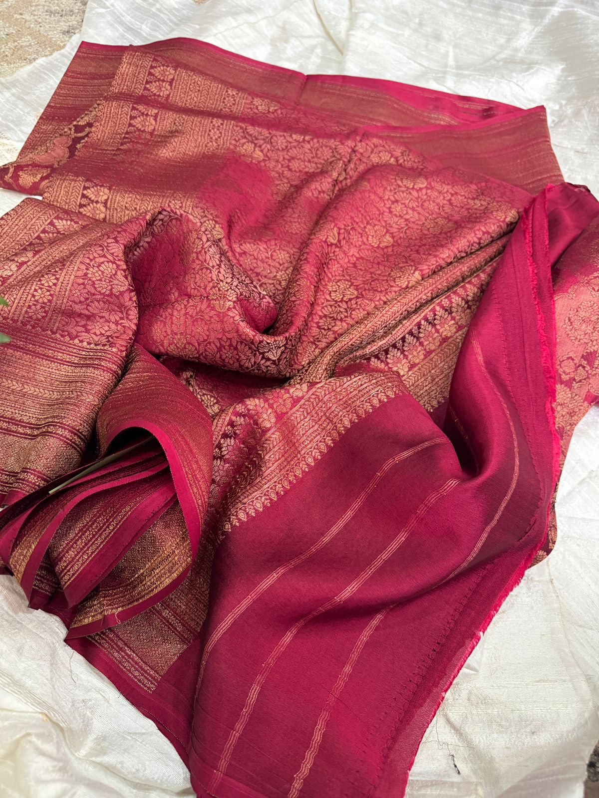 Pure Mysore Crepe Silk Saree With Antiq Zari Weave - Image 6