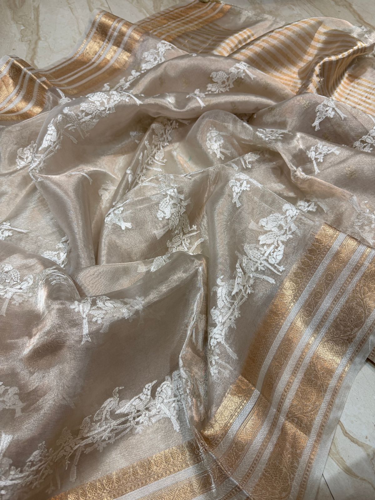 Banarasi Soft Tissue Silk Saree With Embroidery All Over - Image 7