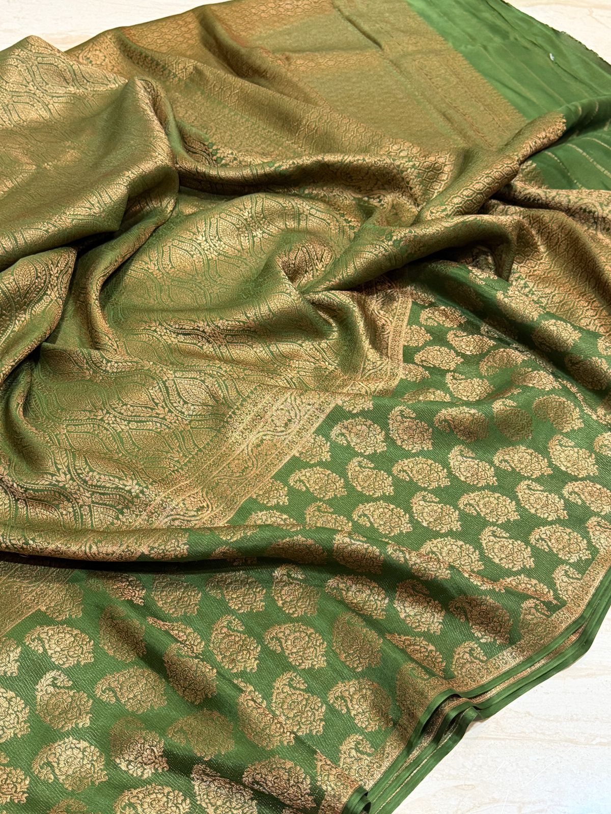 Pure Mysore Brocade Crepe Silk Saree With Antiq Zari Weave - Image 5