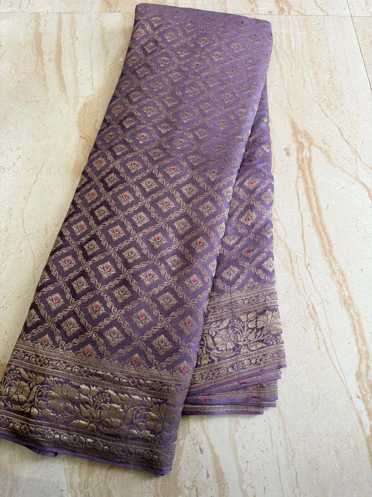 Pure Mysore Brocade Crepe Silk Saree With Meenakari Wewve - Image 3