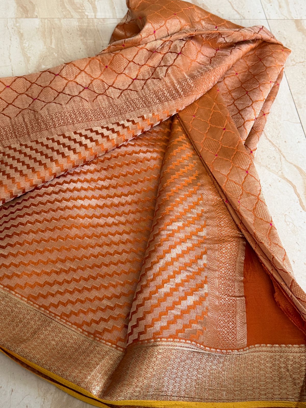 Pure Mysore Brocade Crepe Silk Saree With Meenakari Weav - Image 5
