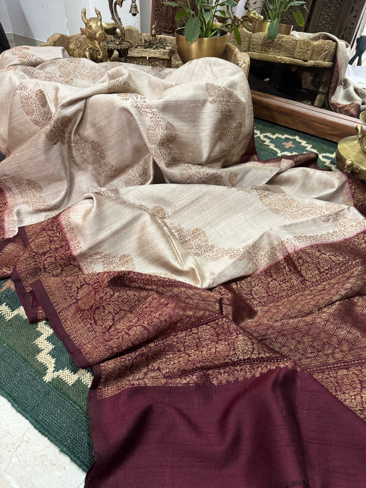 Pure Handloom Raw Silk Lehriya Weave Zari Saree - Image 6