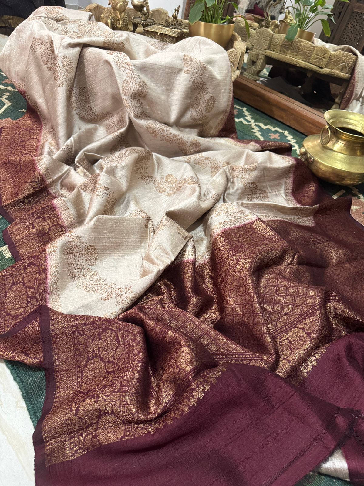 Pure Handloom Raw Silk Lehriya Weave Zari Saree - Image 8
