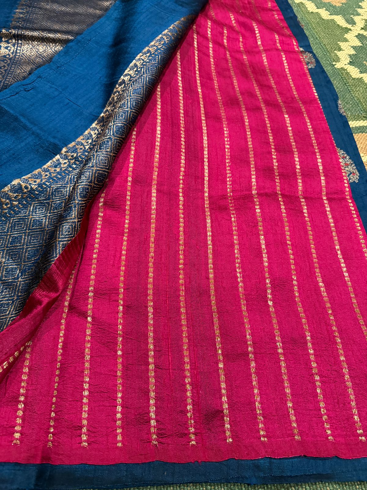 Pure Handloom Raw Silk Banarasi Saree With Meenakari Weave - Image 5