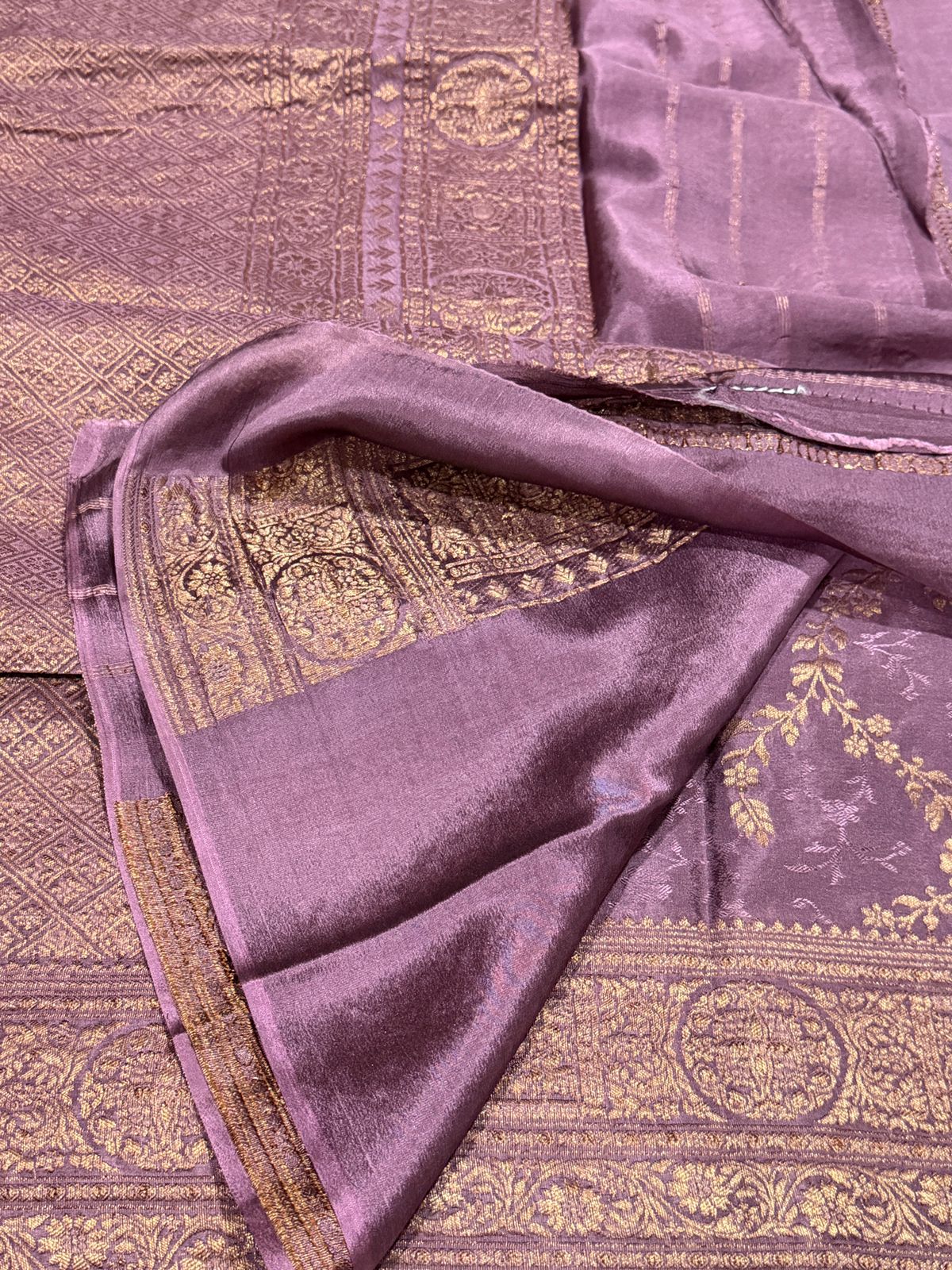 Pure Mysore Brocade Crepe Silk Saree - Image 8