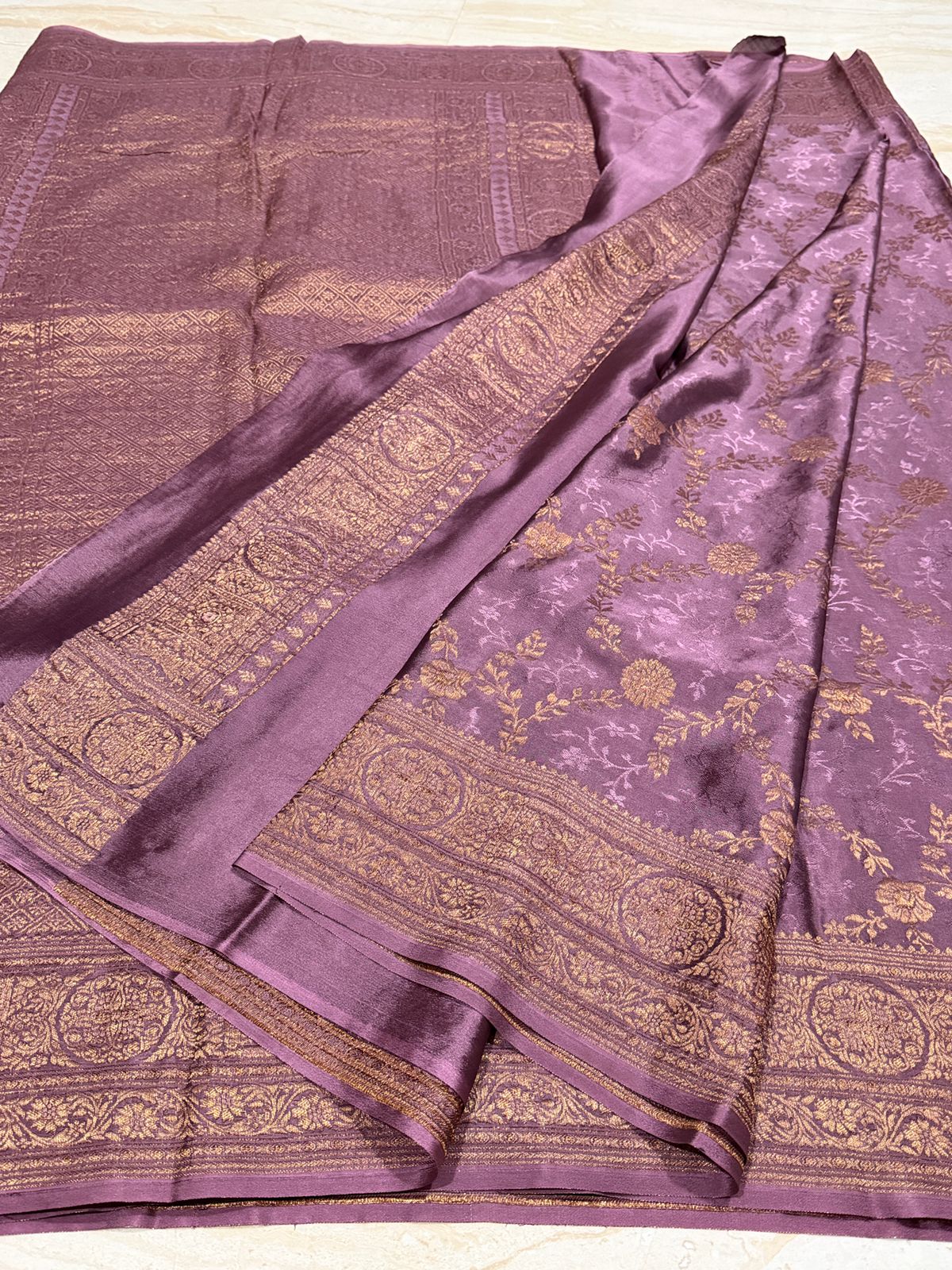 Pure Mysore Brocade Crepe Silk Saree - Image 5