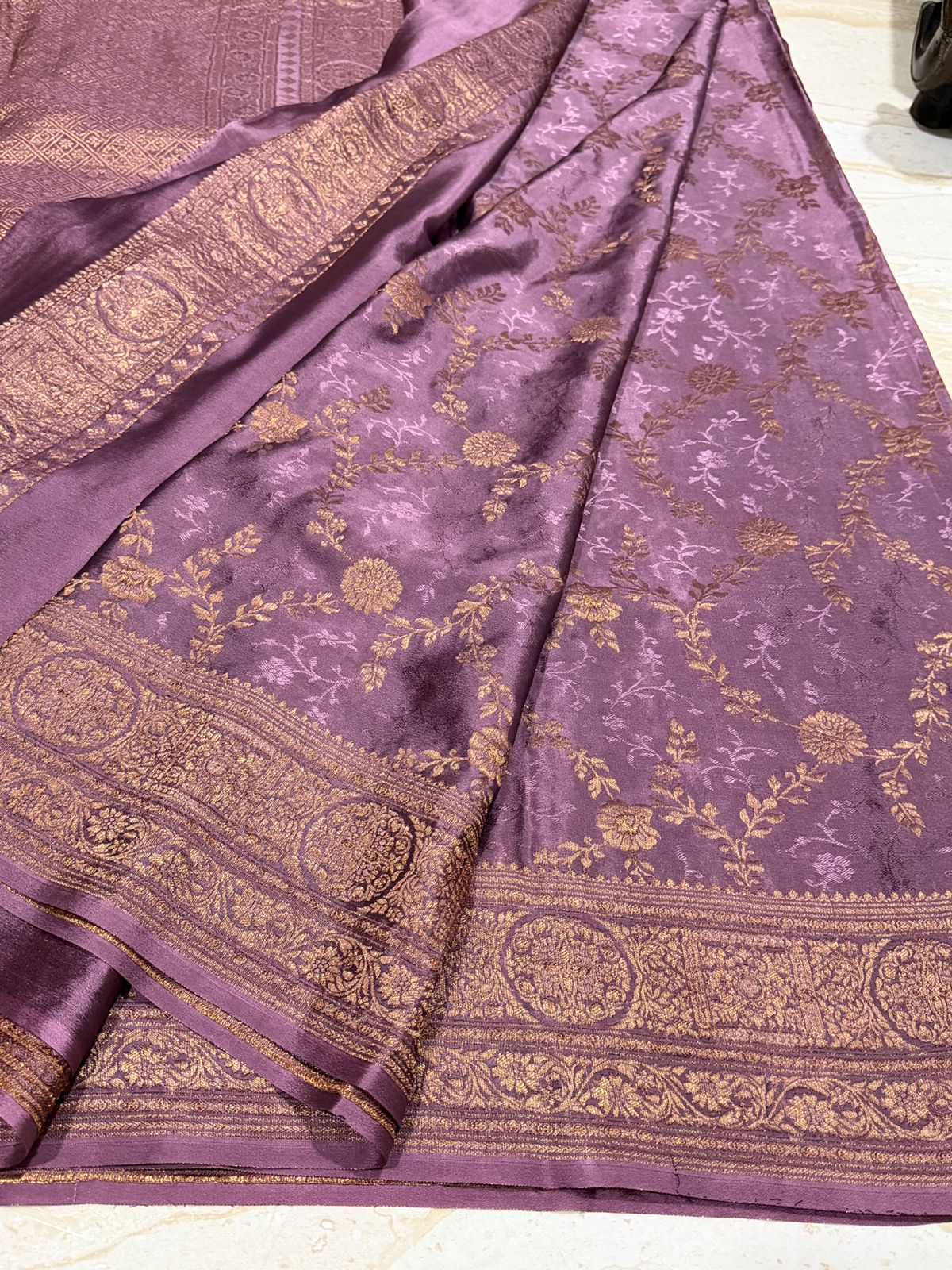 Pure Mysore Brocade Crepe Silk Saree - Image 6